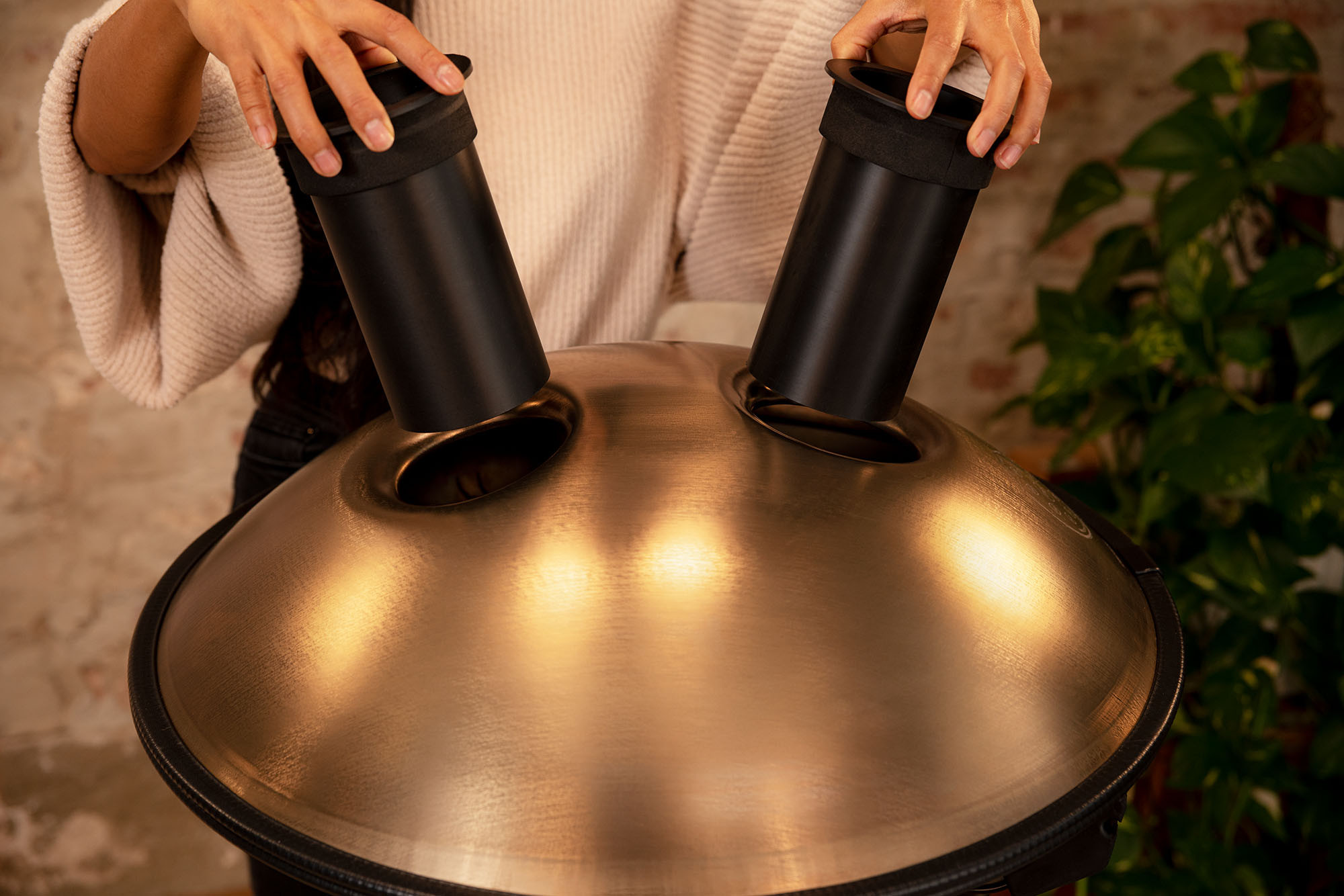 Meinl Sonic Energy Sensory Handpan Edelstahl C# Moll 9 Töne 432 Hz - Vintage Gold (HPSTL92)