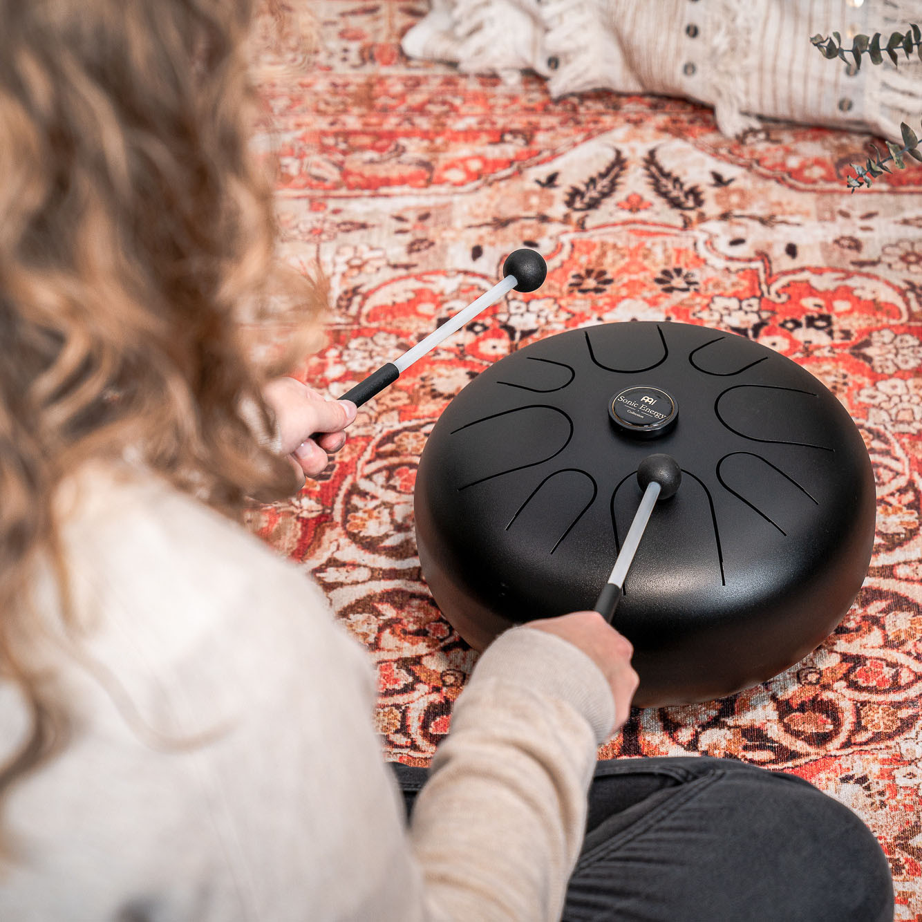 Meinl Sonic Energy 12" Steel Tongue Drum, G Dur, 8 Töne, 440 Hz, Schwarz (STD3BK)