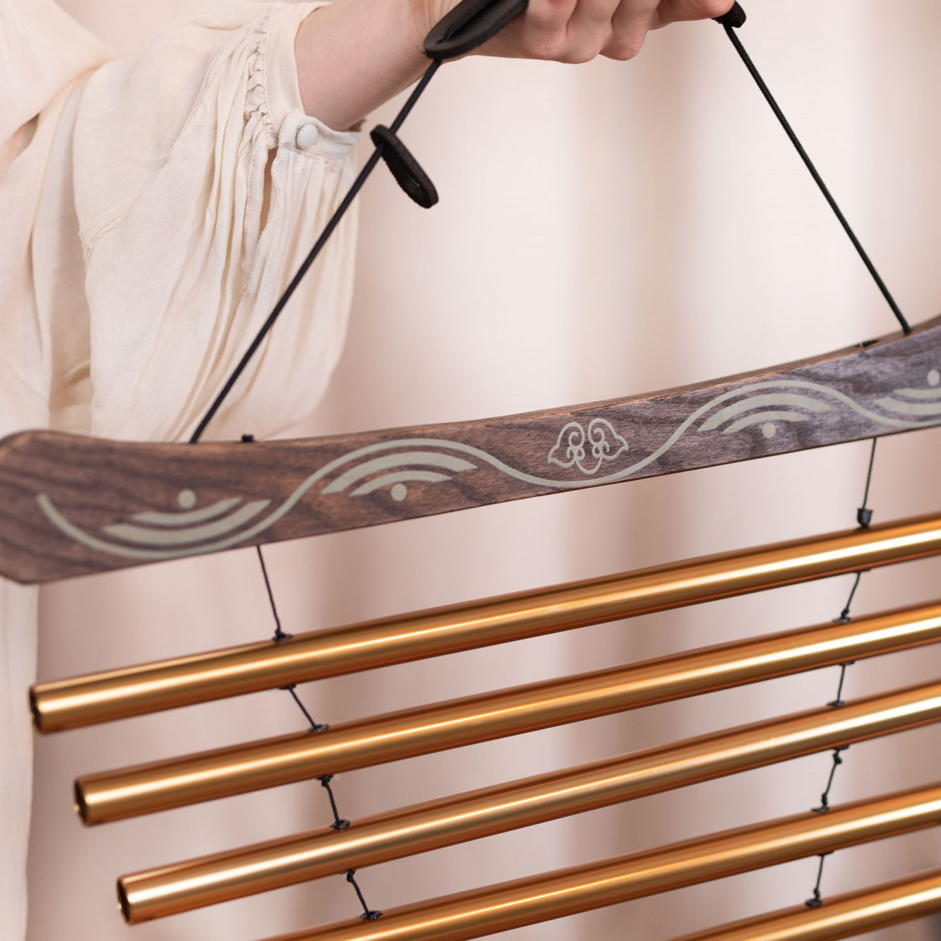 Meinl Sonic Energy Meditation Flow Chime 35"/88 cm -  440 Hz/10 Notes/D Major - Bronze (MFC10DMAB)