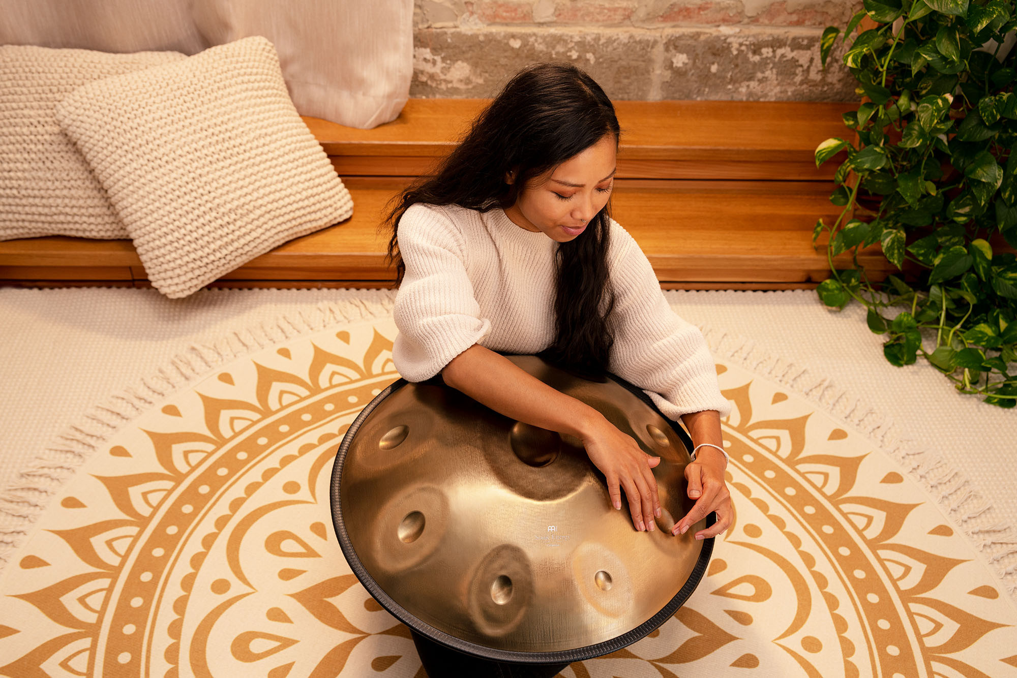 Meinl Sonic Energy Sensory Handpan Edelstahl D Amara 9 Töne 440 Hz - Vintage Gold (HPSTL91)