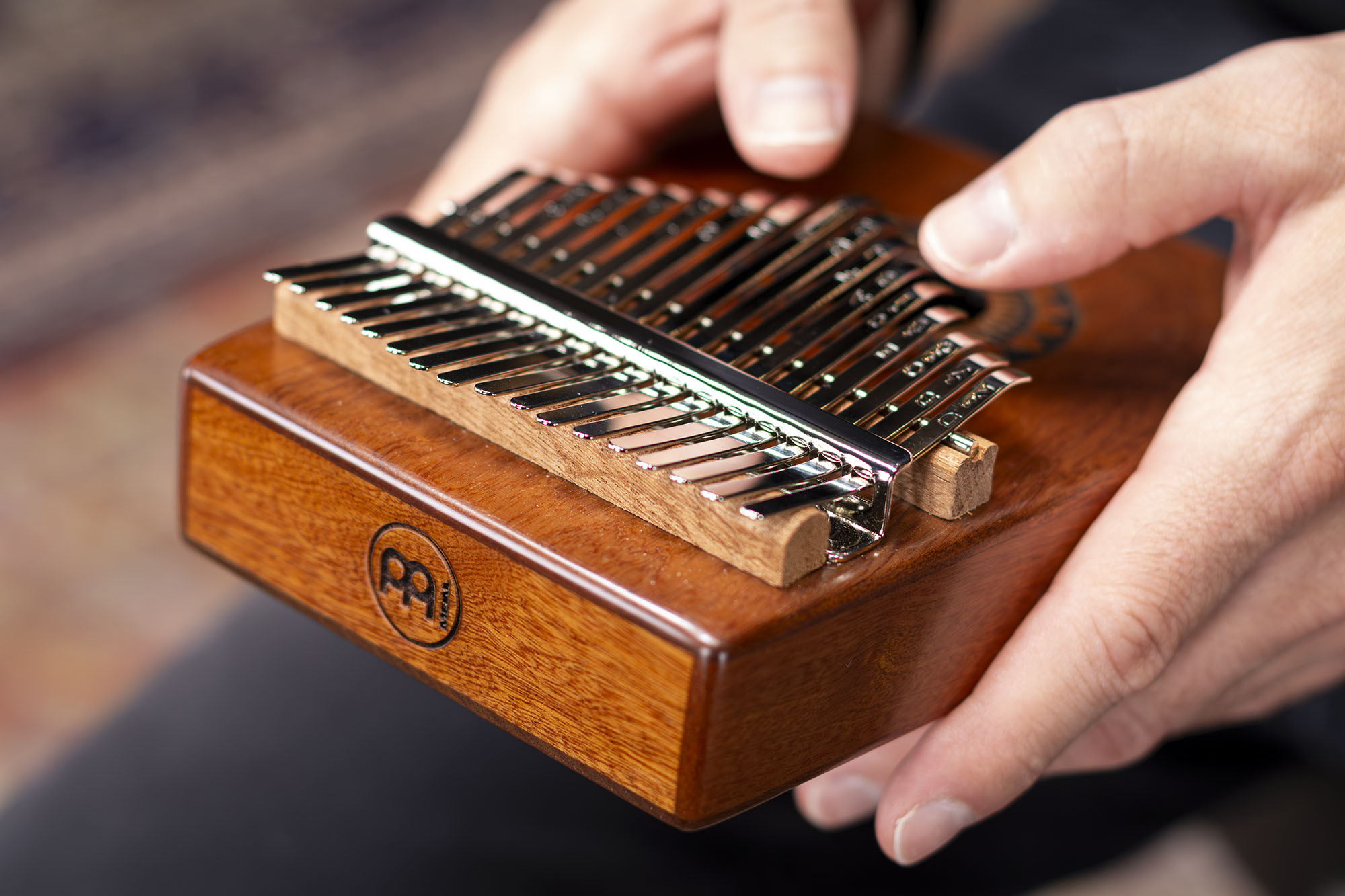 KA17SU__900ee222-a7fd-4c3c-952e-8db38bbe7266