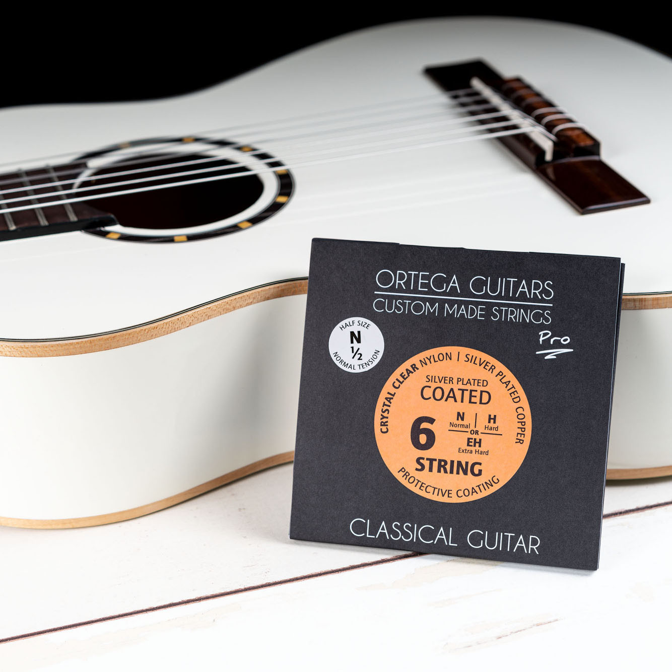 ORTEGA Custom Made Strings Authentic 1/2 Pro - Konzertgitarre 6 String (NYP12N)