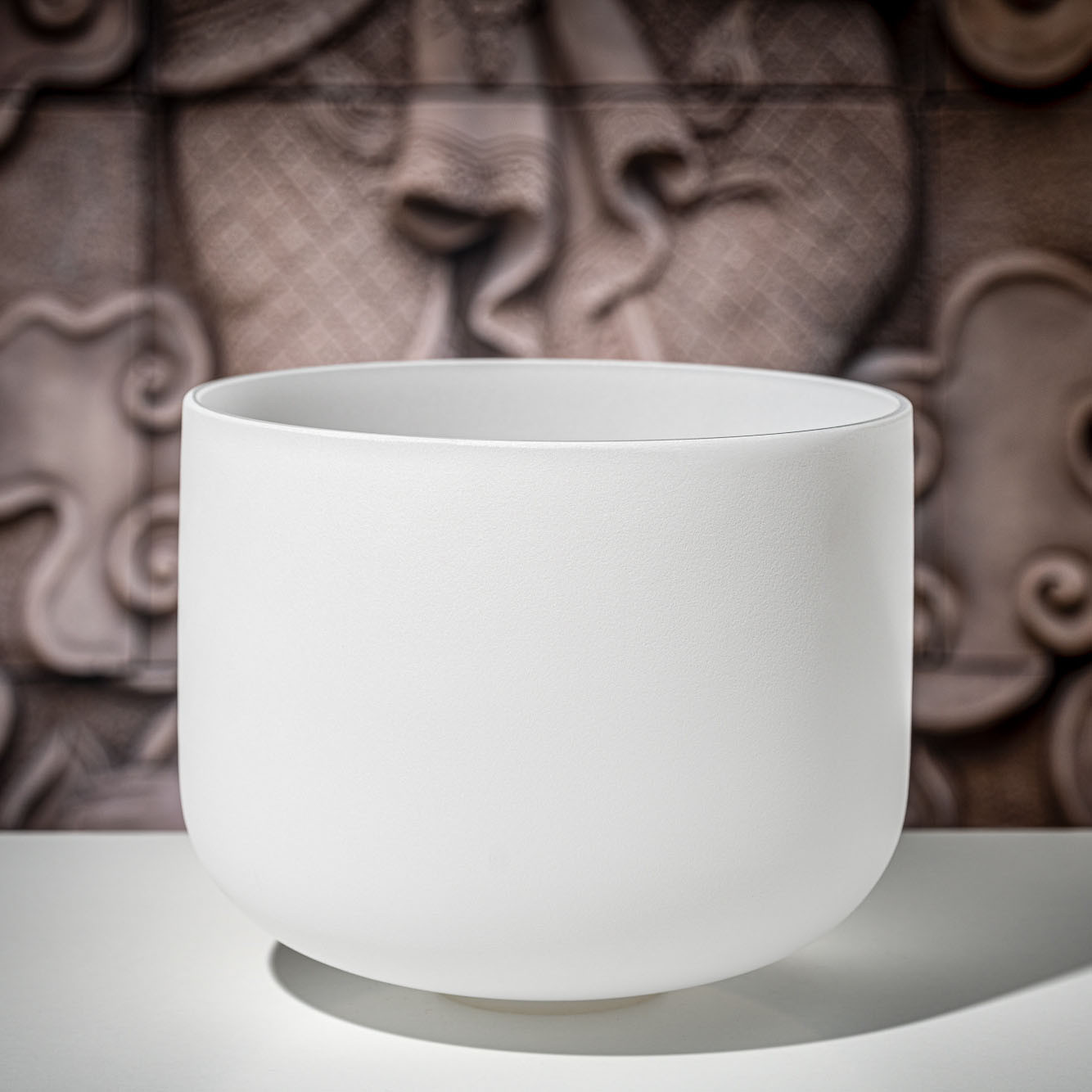 Meinl Sonic Energy 12" white-frosted Crystal Singing Bowl E4, 432 Hz, Solarplexus Chakra (CSB12E)