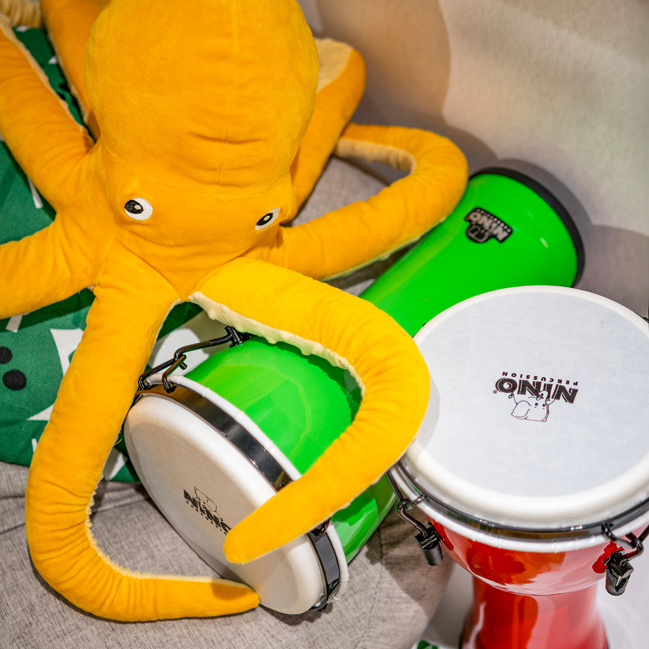 NINO Percussion Synthetic Djembe 8" - Green
 (NINO-PMDJ-GR)