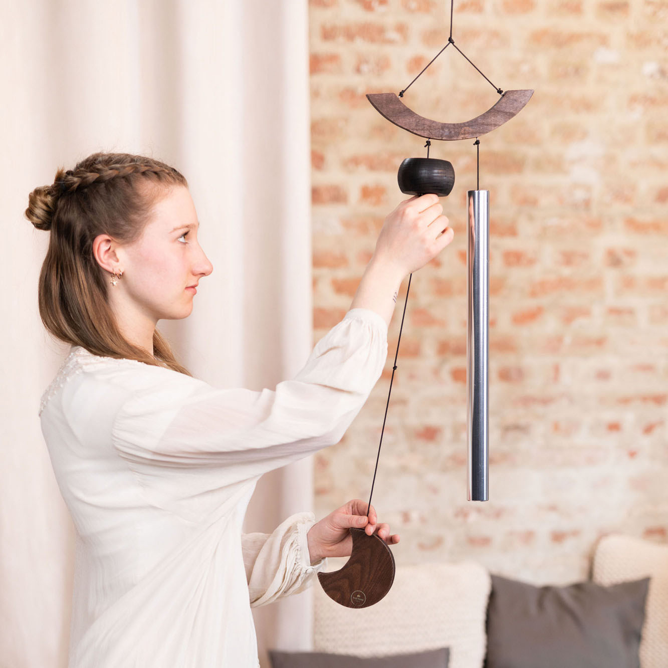 MEINL Sonic Energy Moon Meditation Chime 35"/88 cm - 432 Hz - Curved Suspension/Silver (MMC35S)