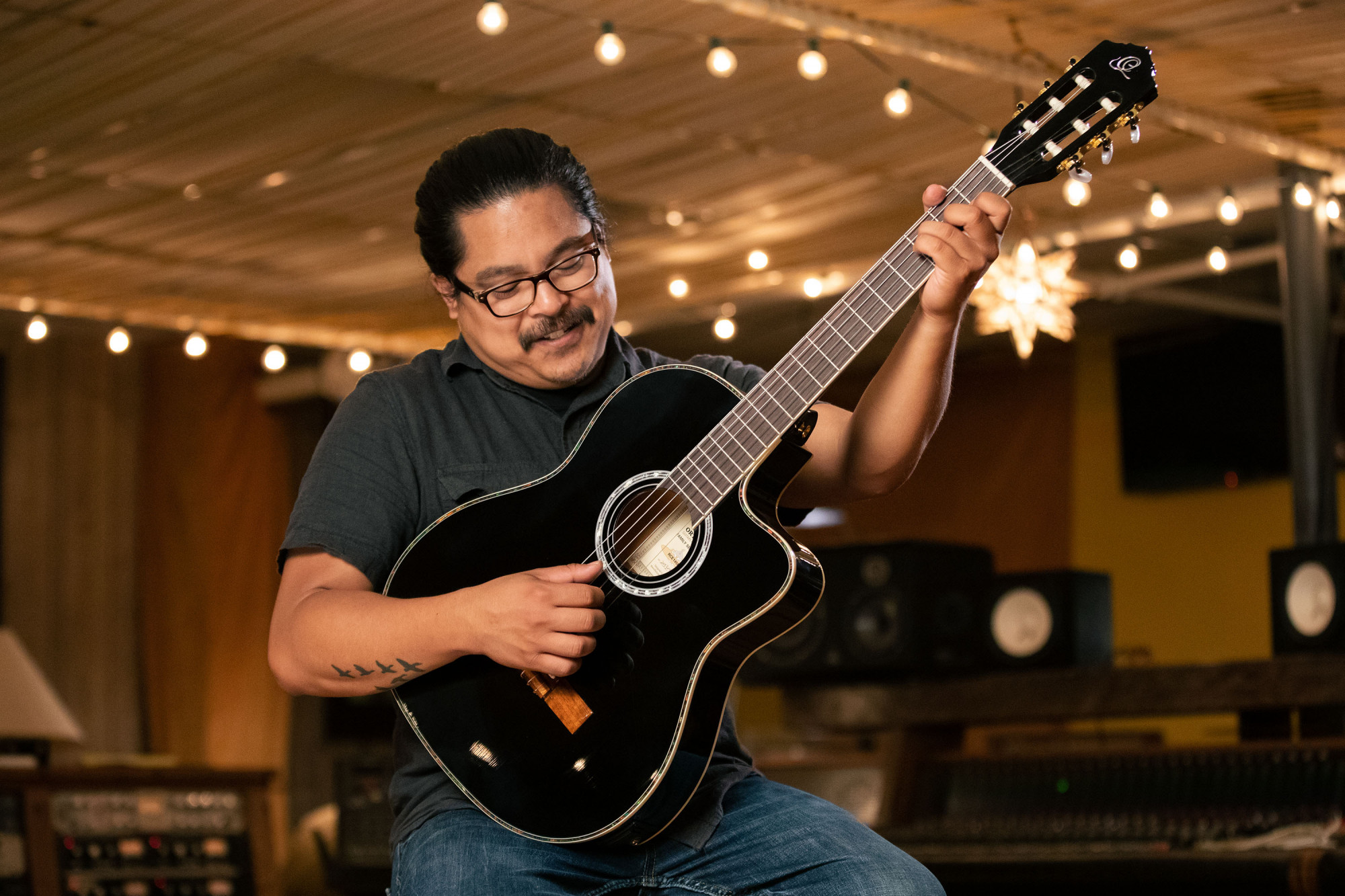 RCE145BK__4eb75ba2-d7f1-4168-a33e-625c0e461ec2