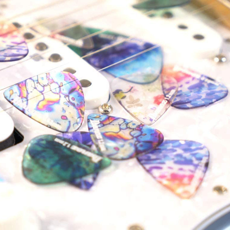 IBANEZ KALEIDO Series Picks - Copolyester Extra Heavy/ 6er Pack (PCP14XH-C1)