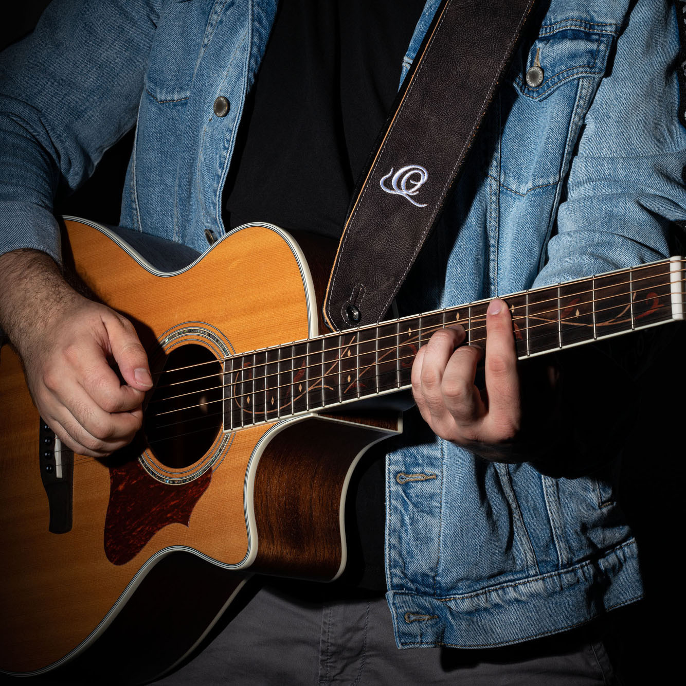ORTEGA Genuine-Leather Guitar-Strap - Roman Marble (OSCL-1)