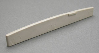 IBANEZ Saddle for acoustics: Ivorex II (S6SF), R300 (5ASD18F)