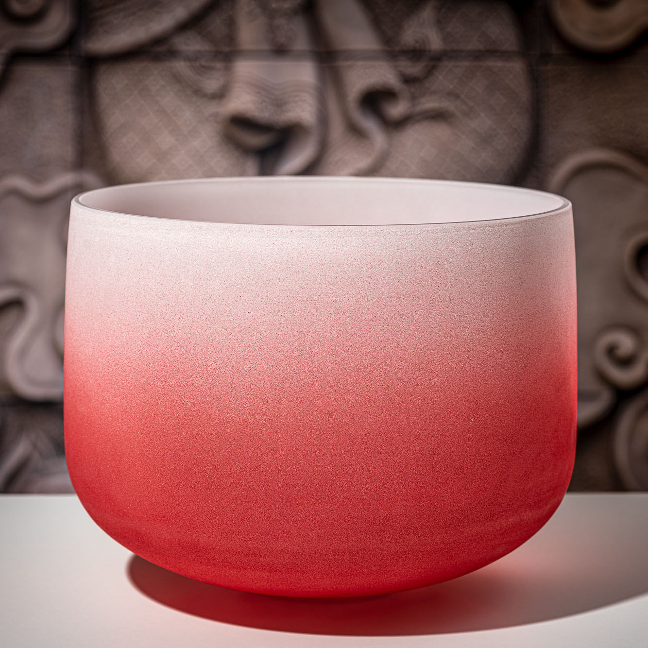 Meinl Sonic Energy 14" color-frosted Crystal Singing Bowl C4, Rot, 440 Hz, Wurzelchakra (CSBC14C)