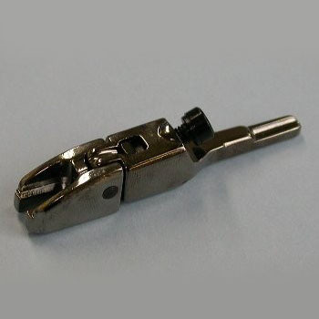 IBANEZ Saitenreiter - cosmo black für 3. und 4. Saite des EDGE 3 Tremolos (2ED2C2K3)