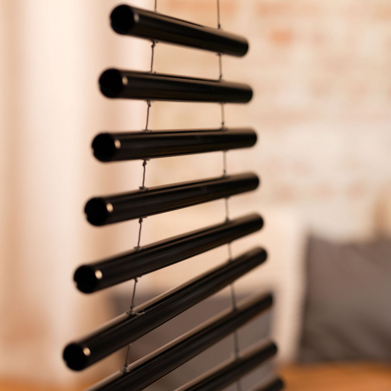 Meinl Sonic Energy Meditation Flow Chime 38"/95 cm - 432 Hz/10 Notes/C Minor - Black (MFC10CMIBK)