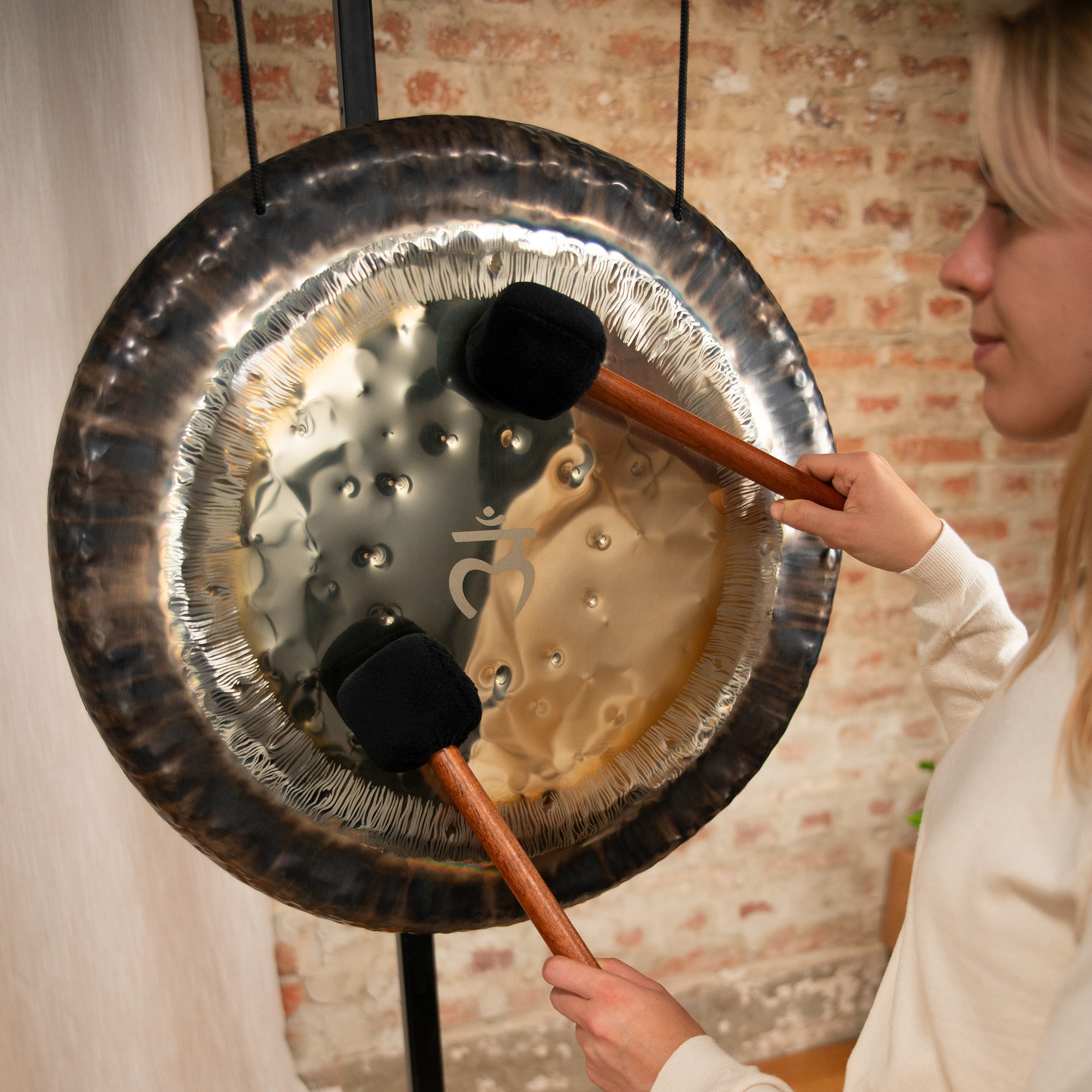 Meinl Sonic Energy Chakra Gong 24" - Root Chakra/194,18 Hz/ G2 (G24RC1)