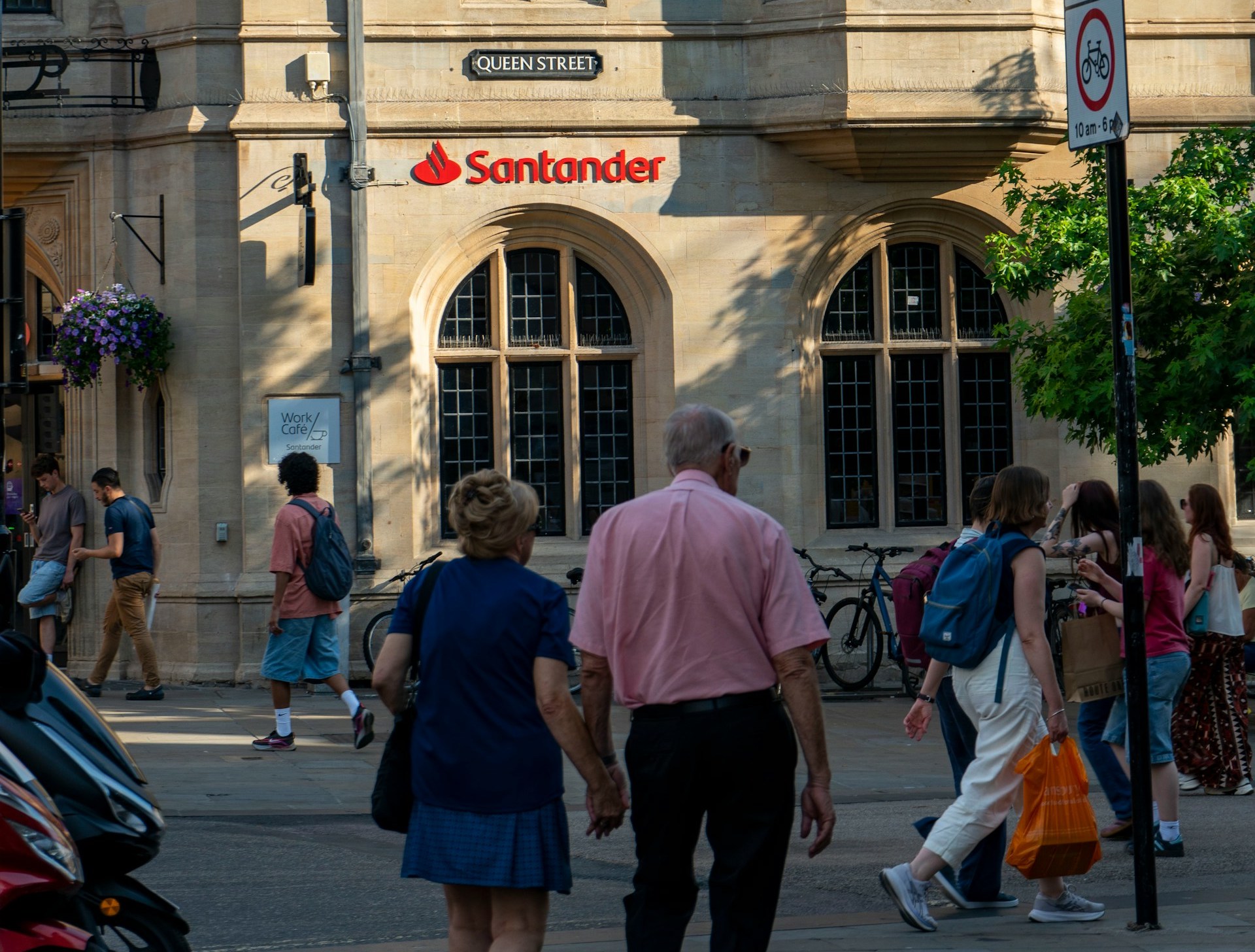 Santander’s Profit Growth Faces Brazilian Drag