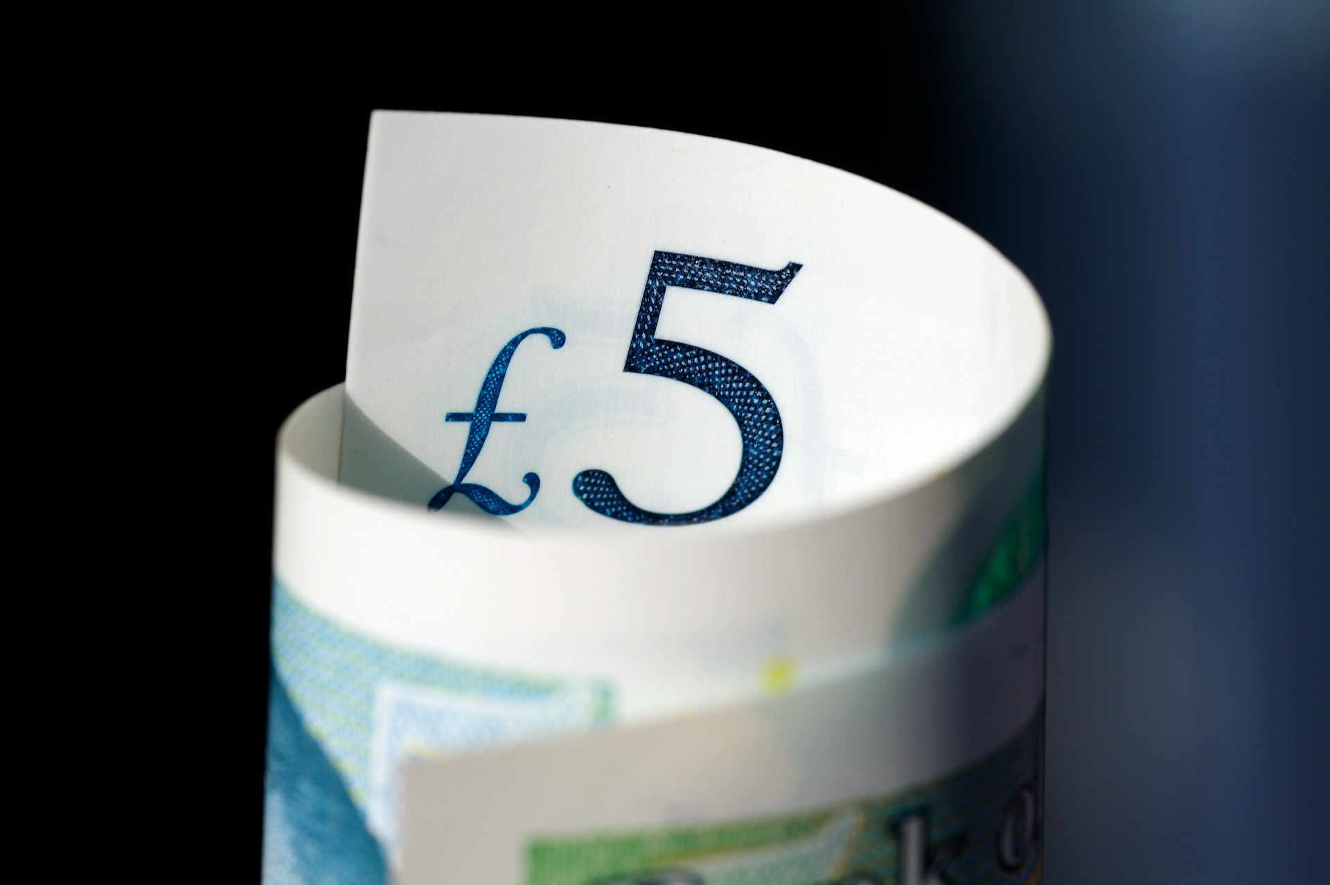 Sterling Strength Reflects Shifting Economic Trends