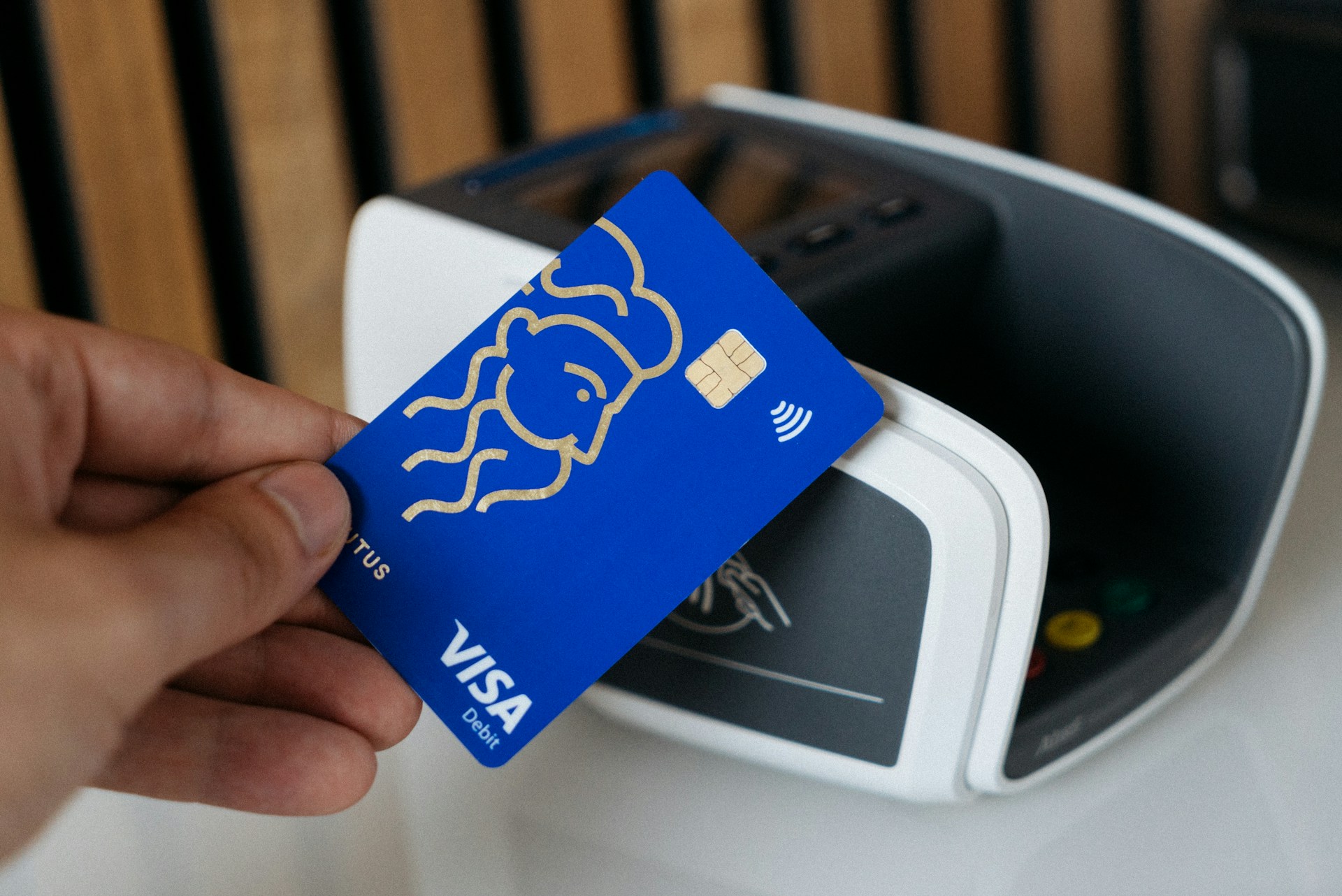 Visa Revenue Climbs on Cross-Border Growth