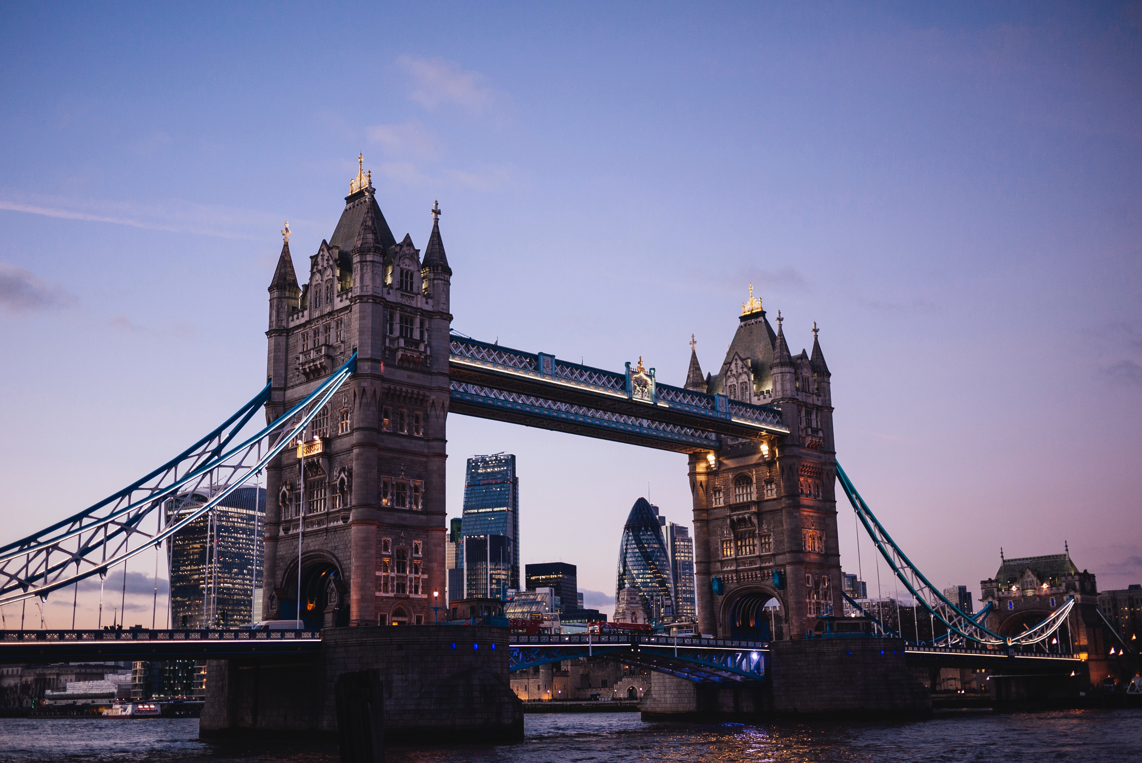 Bank of England Holds Rates Steady
