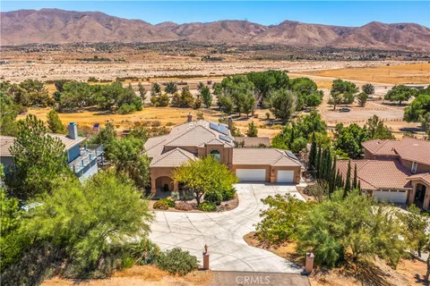 7597 Calpella Avenue, Hesperia, CA 92345