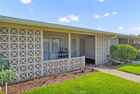 1660 Tam O'Shanter Rd Unit 14-5K, Seal Beach, CA 90740