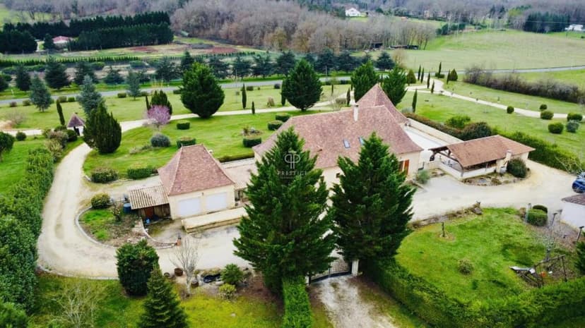 Additional image 2 of Aquitaine, Dordogne, Bergerac, France