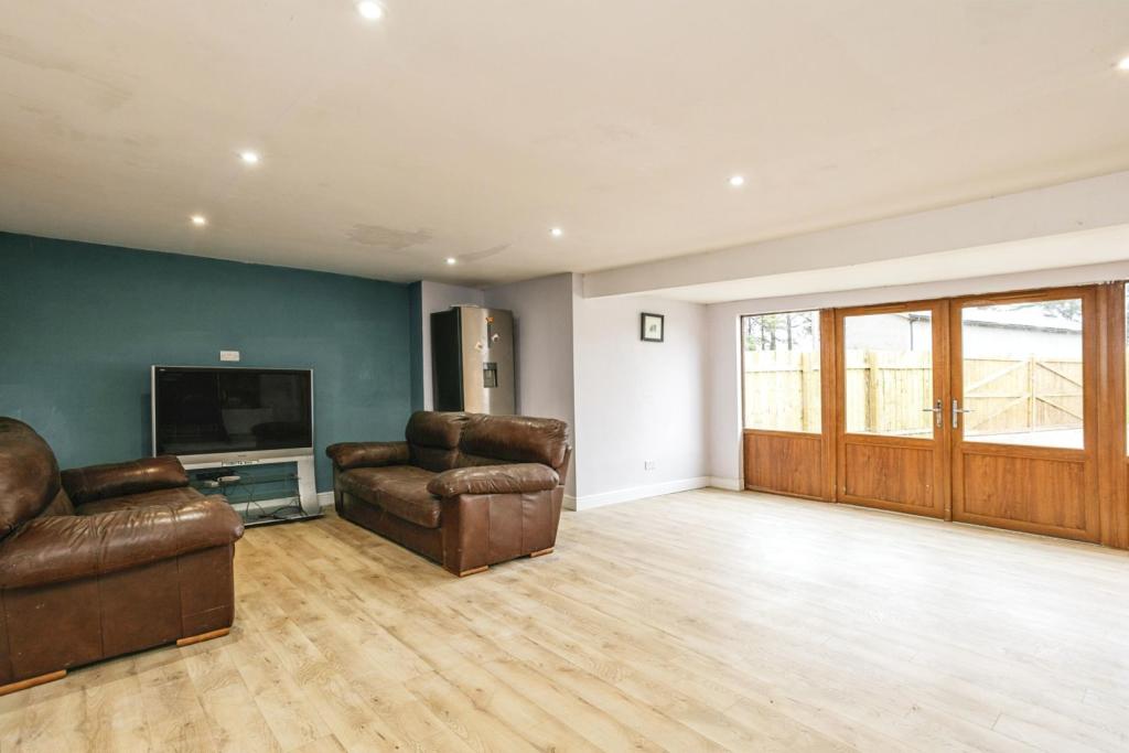 Additional image 18 of South Linn, Peterculter, AB14