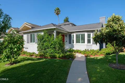 1549 N Roosevelt Avenue, Pasadena, CA 91104