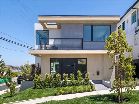3100 Tennyson Place, Hermosa Beach, CA 90254