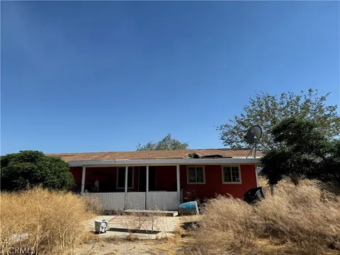 36042 E 170th St, Palmdale, CA 93544