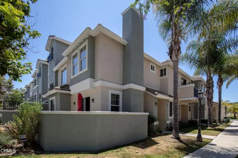 2337 N Ventura Avenue, Ventura, CA 93001