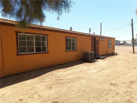 5622 Hanemo Drive, Big River, CA 92242