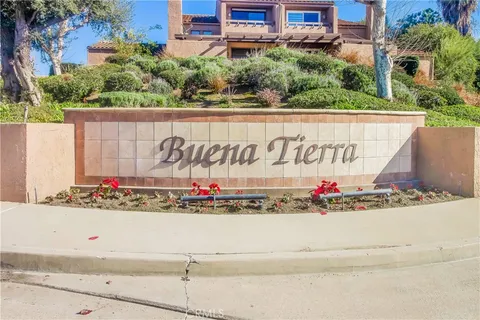 8552 Buena Tierra Place, Buena Park, CA 90621