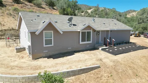 Primary image of 11882 Back Canyon Road, Caliente, CA 93518