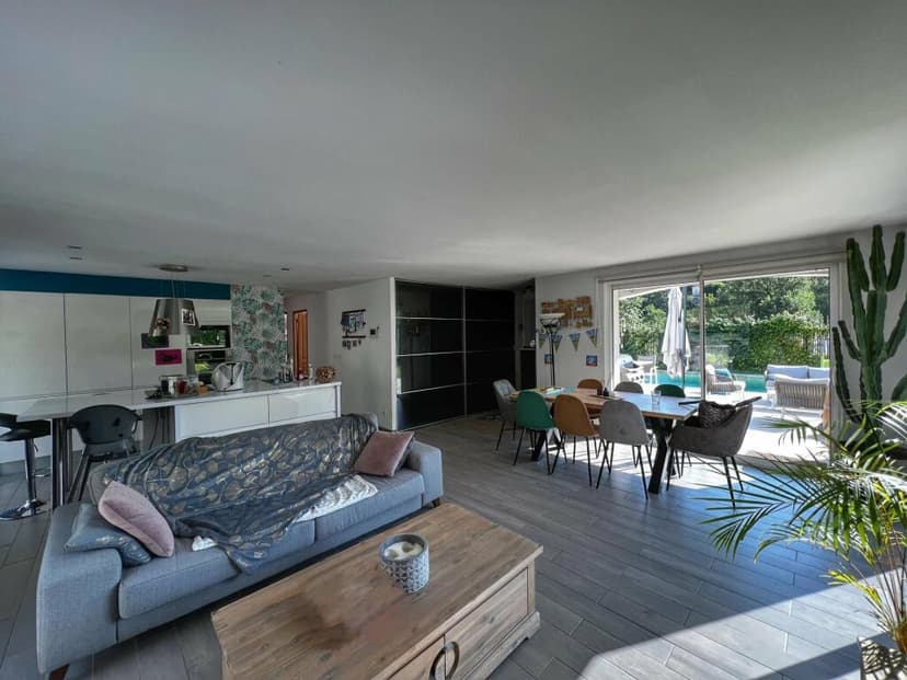 Additional image 3 of Montauroux, Provence-Alpes-Cote d'Azur, 83440, France