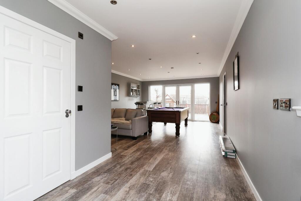 Additional image 7 of Edward Avenue, Banff, AB45