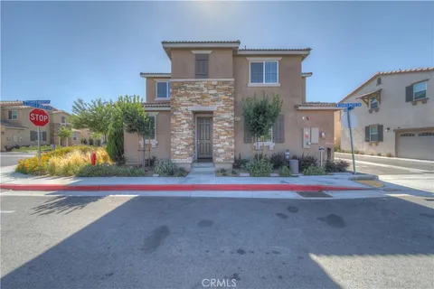 121 Pine Court, Perris, CA 92571