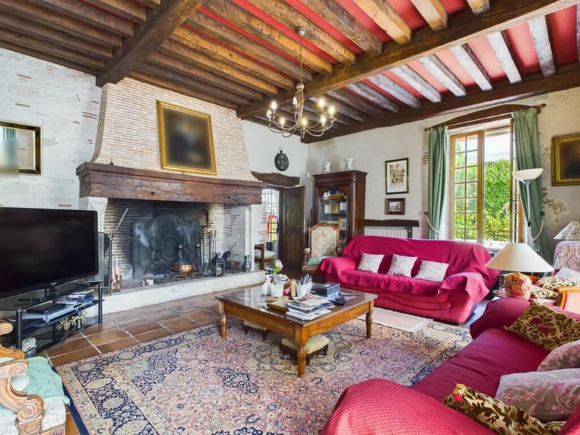 Additional image 2 of Aquitaine, Lot-et-Garonne, Pujols, France