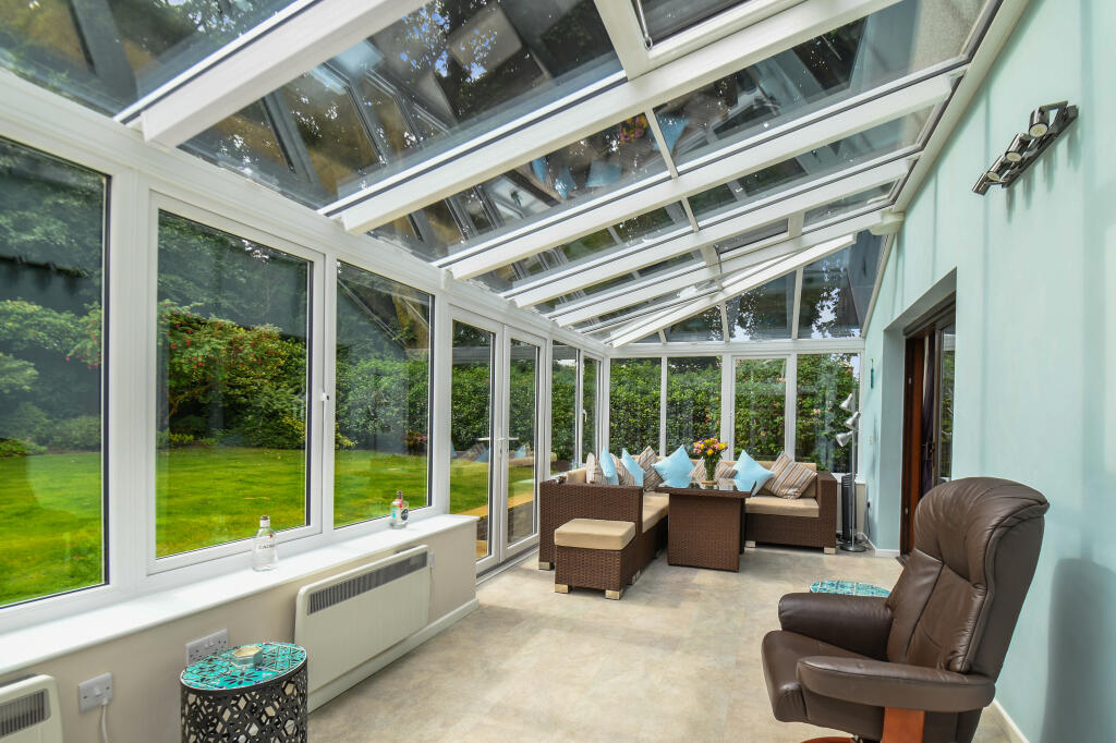 Additional image 10 of High Street, Laurencekirk, AB30