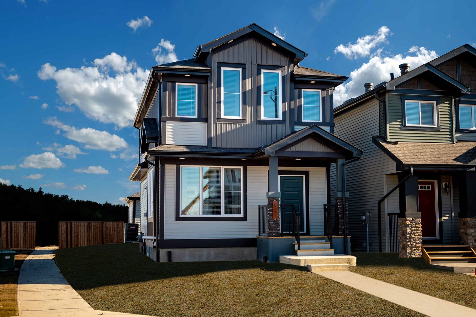 Additional image 3 of Saxony Glen