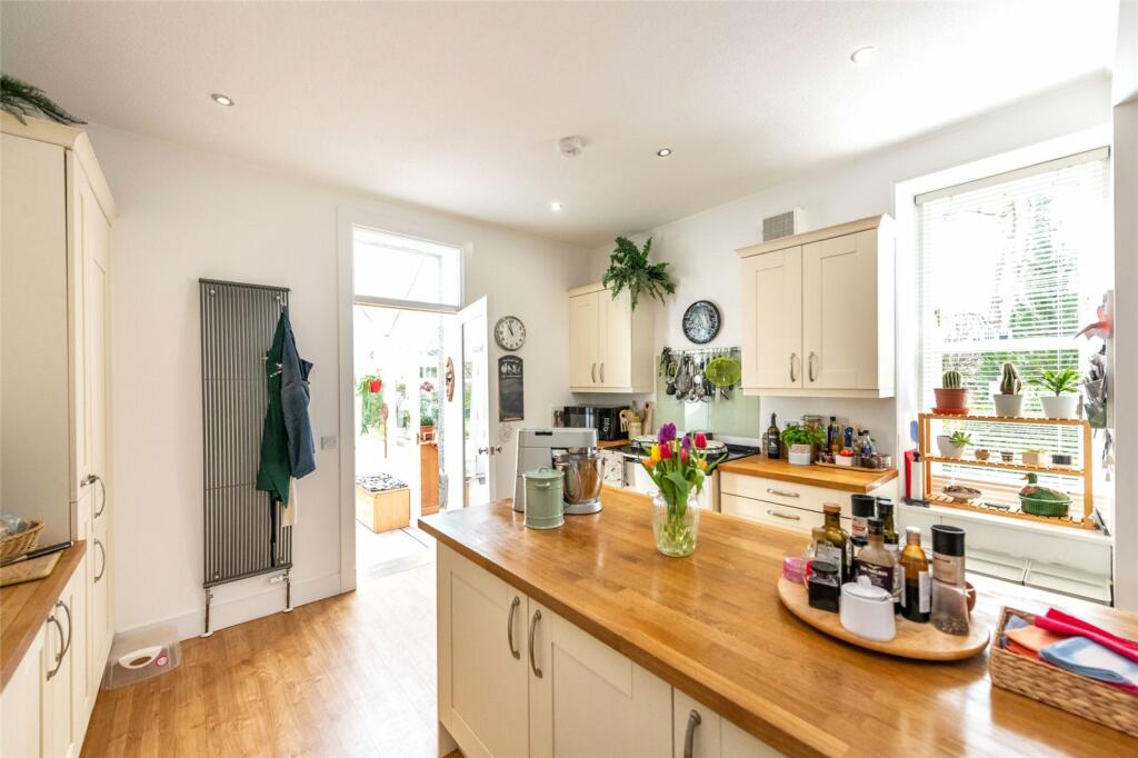 Additional image 6 of Tullymet, 29 Kincardine Road, Torphins, Banchory, AB31