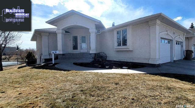 Primary image of 3176 Wimbledon Bay, Regina, Saskatchewan, S4V2Y6, Canada