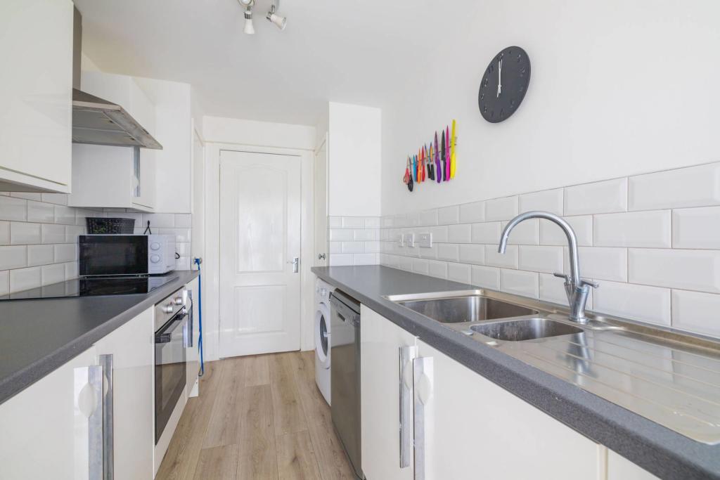 Additional image 5 of 8 Dancing Cairns Crescent, Aberdeen, AB16 7DN