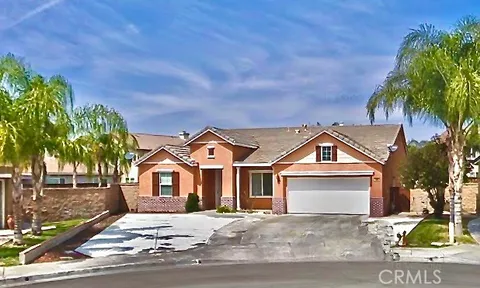 1668 Hendy Woods Circle, Perris, CA 92571