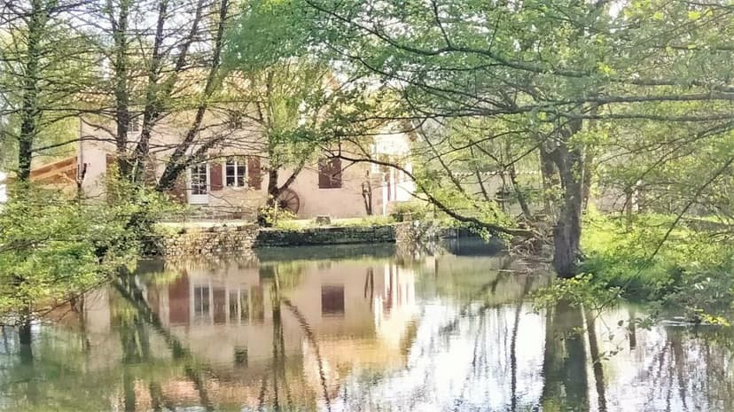 Additional image 2 of Poitou-Charentes, Vienne, Lizant, France