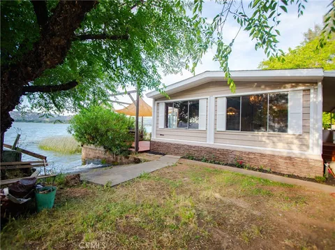 11990 North Drive, Clearlake, CA 95422