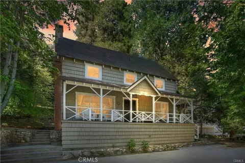 855 Lake Drive, Lake Arrowhead, CA 92352