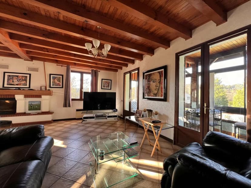 Additional image 2 of Poitou-Charentes, Vienne, Voulême, France