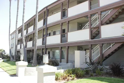 1365 Seacoast Dr Unit E, Imperial Beach, CA 91932