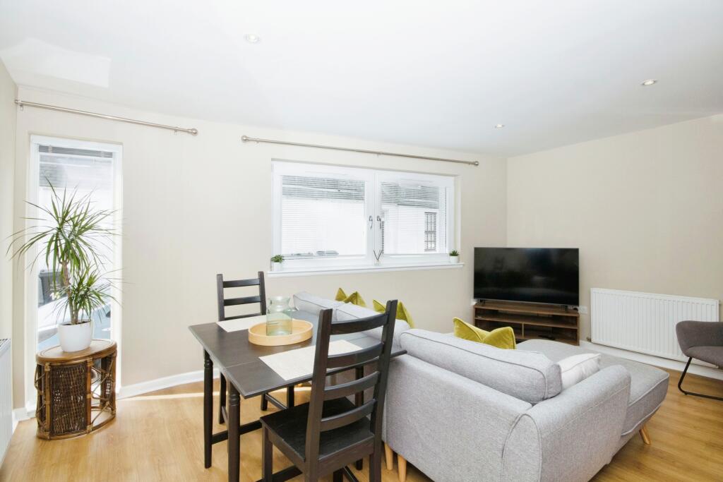 Additional image 5 of Balmoral Terrace, Aberdeen, AB10