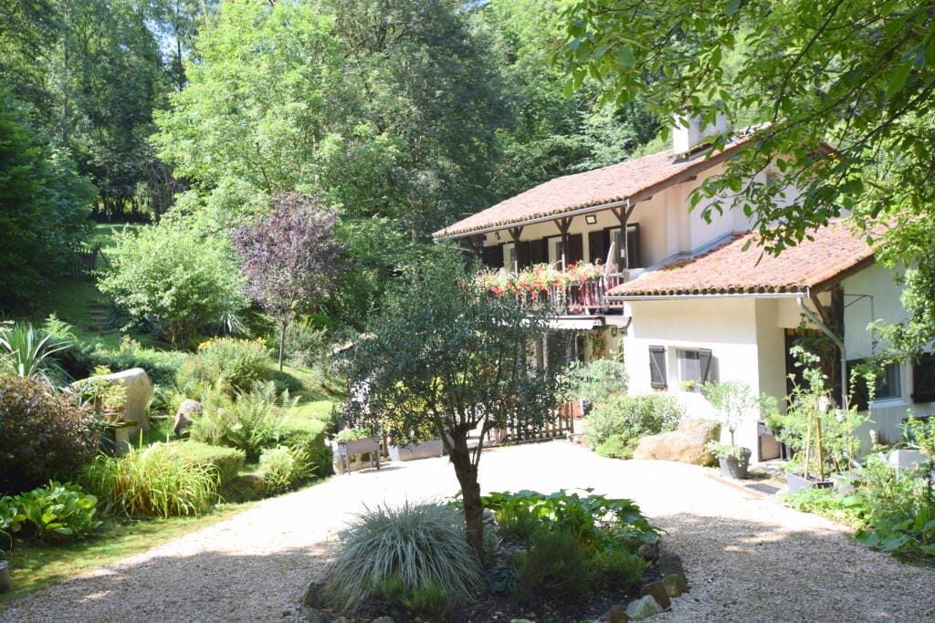 Midi-Pyrénées, Hautes-Pyrénées, Esbareich, France