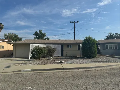 240 Mary Lane, Hemet, CA 92543